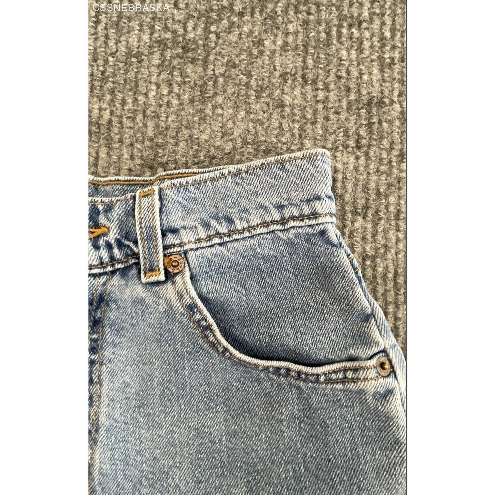 Vintage 90s Levi's Boys Light Wash Blue Denim Regular Fit 352 Shorts Size 12 - Picture 3 of 8